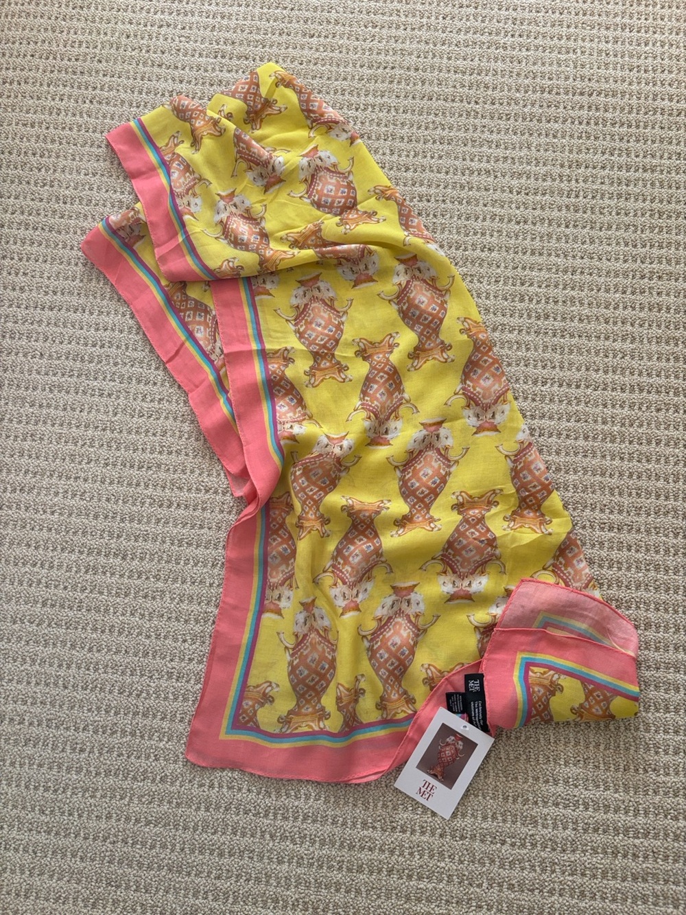 French Elephant Vase Scarf